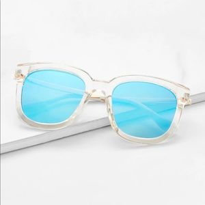 Clear with mirror sunglasses